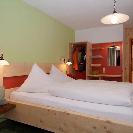 Appartement Ambrosius Lermoos Bagian luar foto