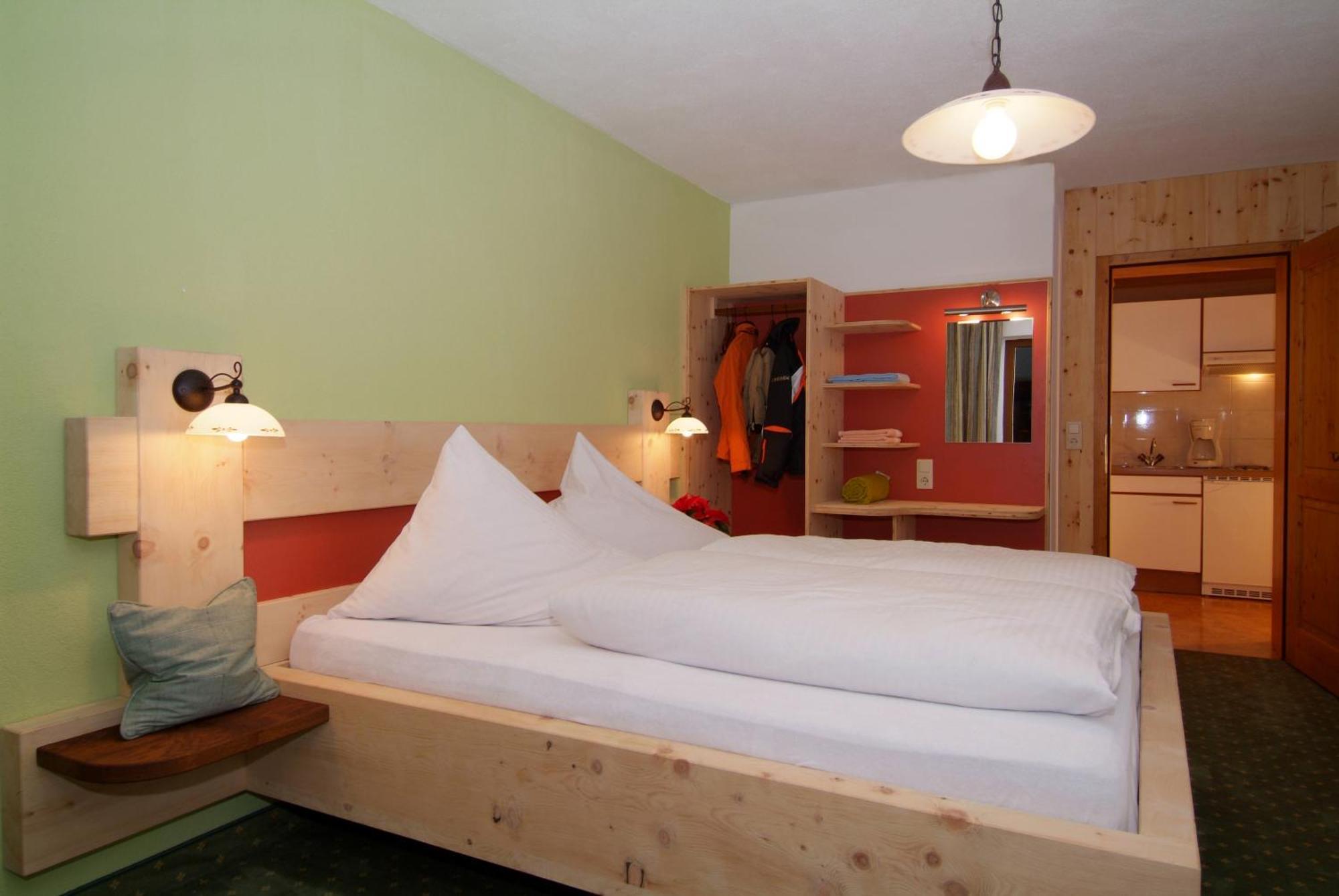 Appartement Ambrosius Lermoos Bagian luar foto